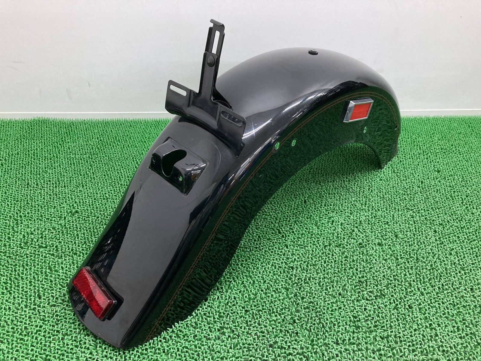 FLSTF1340 リアフェンダー 黒 ハーレー 純正 中古 バイク 部品