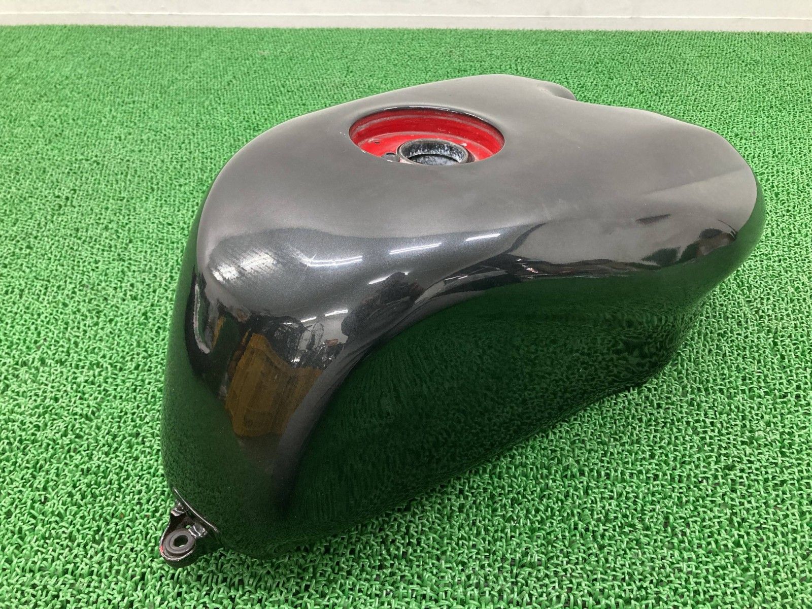 748 916 996 998 タンク ドゥカティ 純正 中古 Ducati スーパーバイク