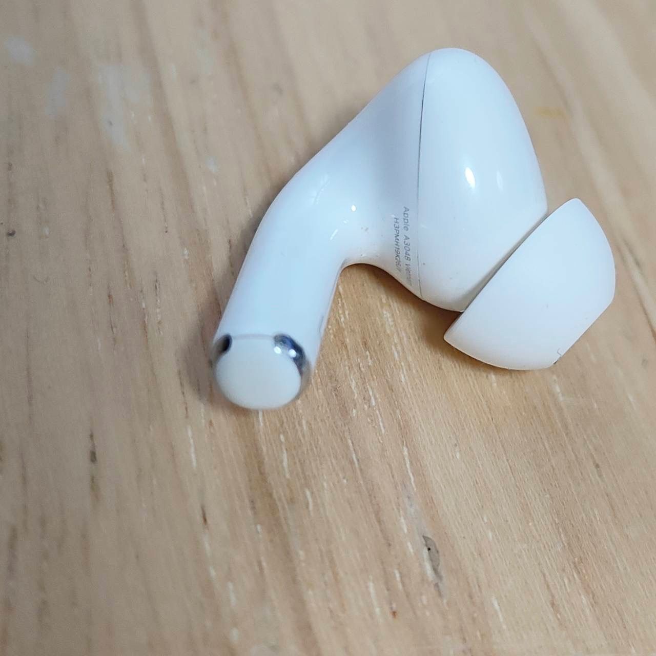 Apple AirPods Pro 2世代 片耳 L 片方 左耳 Cランク - メルカリ