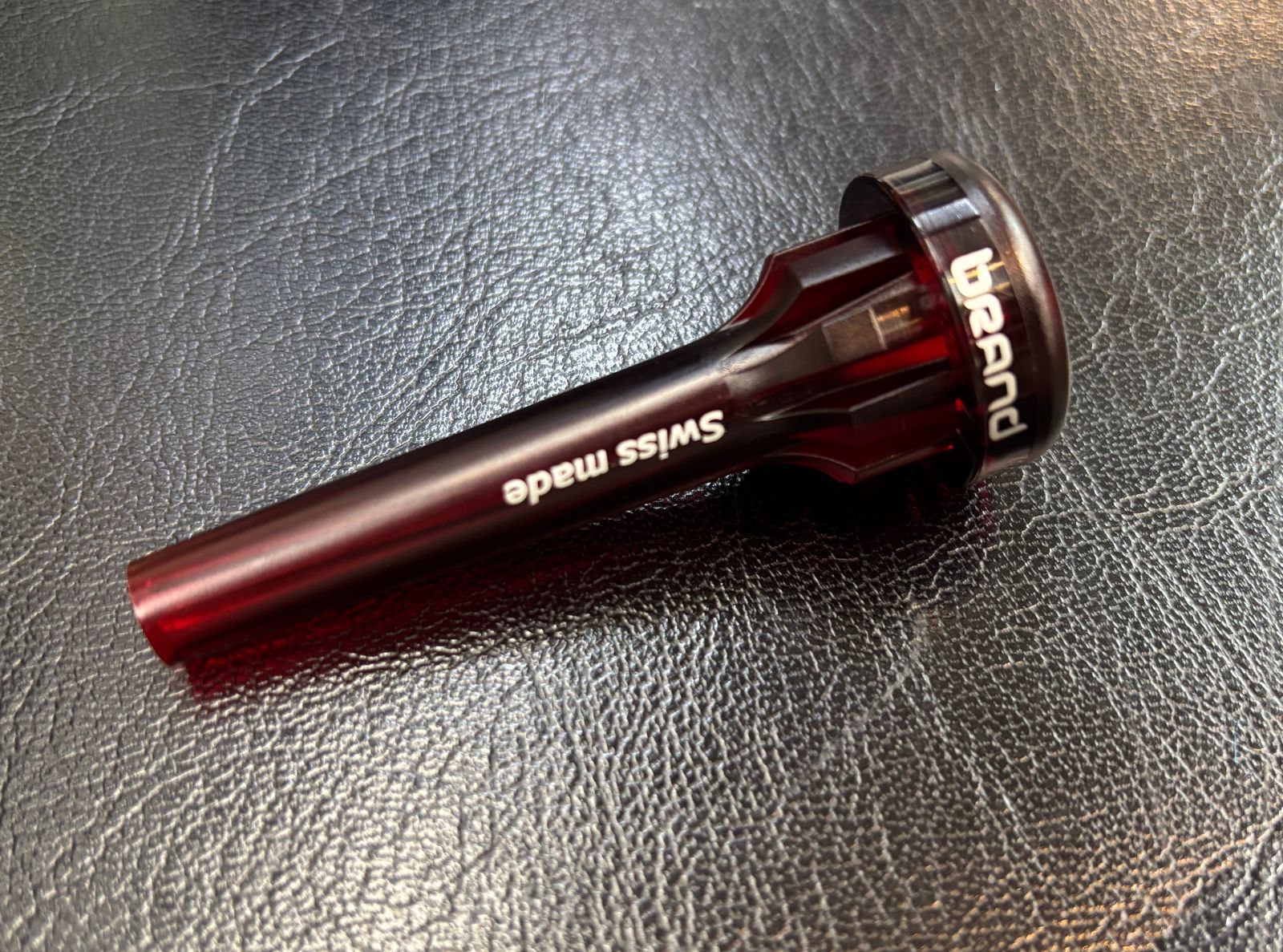 brand Woody 7 フリューゲルホルンマウスピース プラスチック製レッド Brand ブランド 樹脂製 購入 フリューゲルホルン マウスピース レッド