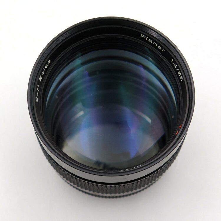 CONTAX コンタックス Carl Zeiss Planar 85mm F1.4 T AEG 動作確認済み