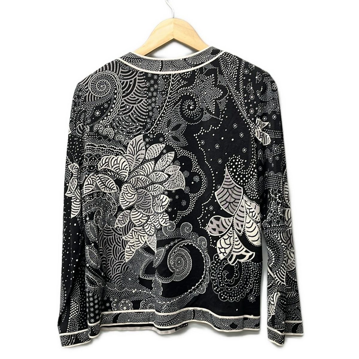 LEONARD(レオナール) ジャケット サイズ42 L レディース美品 - 黒