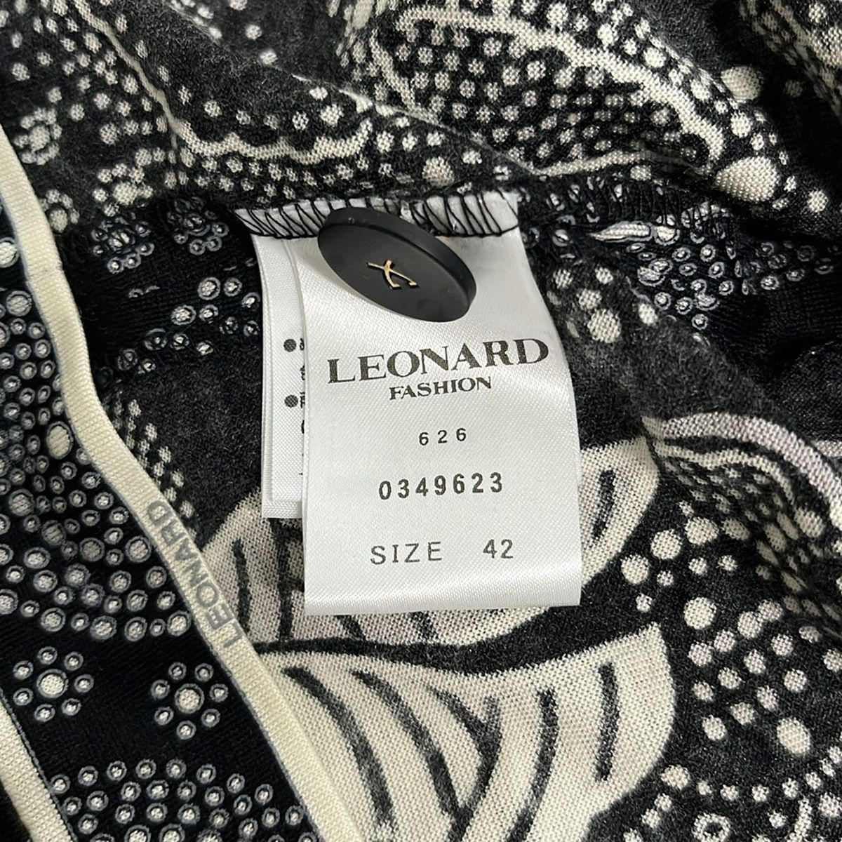 LEONARD(レオナール) ジャケット サイズ42 L レディース美品 - 黒