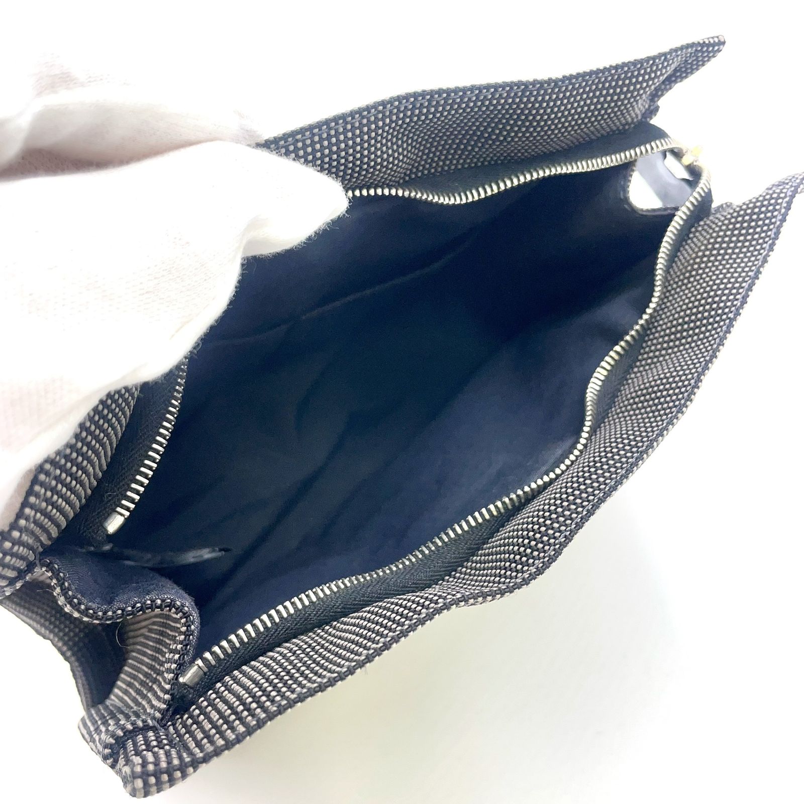 HERMES エールライン キャンバス ダークグレー ポーチ シルバー - メルカリ