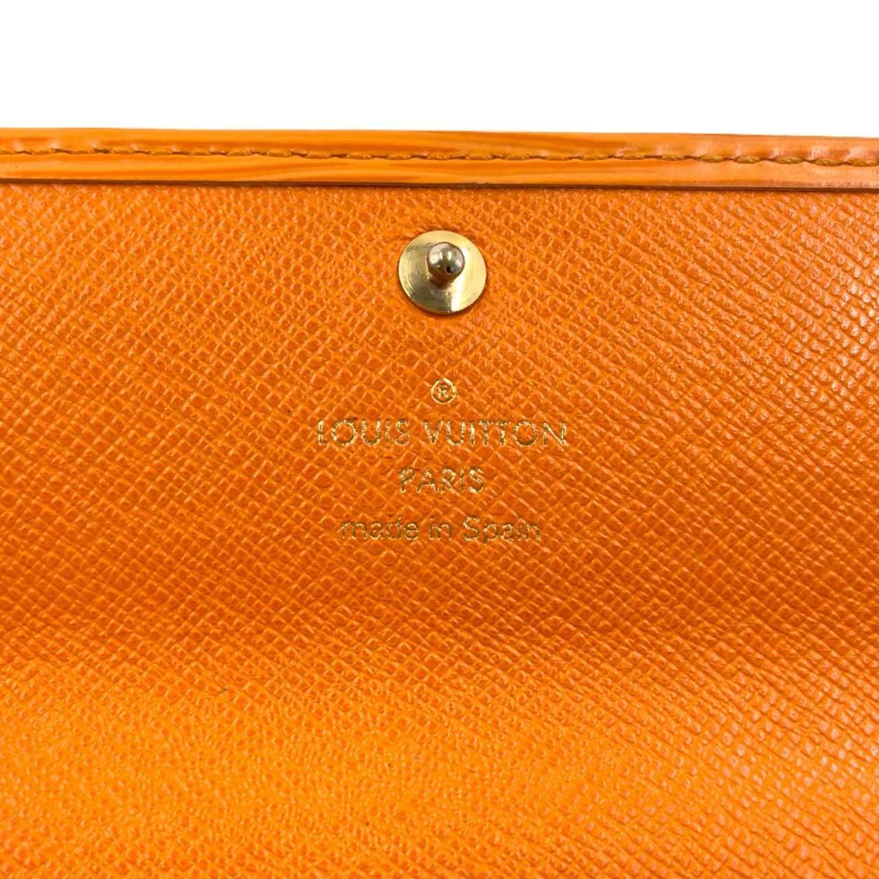 LOUIS VUITTON ポルトトレゾール インターナショナル エピ エピ