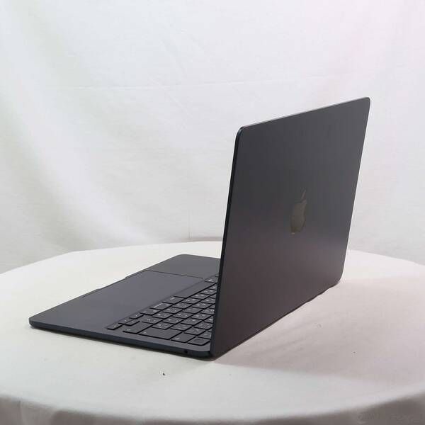 中古 MacBook Air M2 13.6