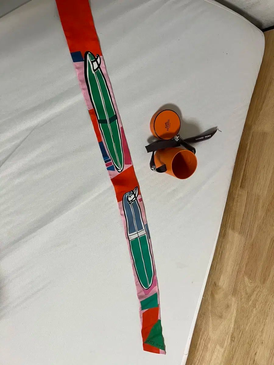 エルメス HERMES ツイリー DANSE PACIFIQUE スカーフ 衣料品 シルク