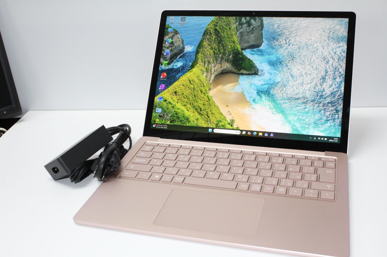 Surface Laptop 3 intel core i 5 256 GB 8 ④