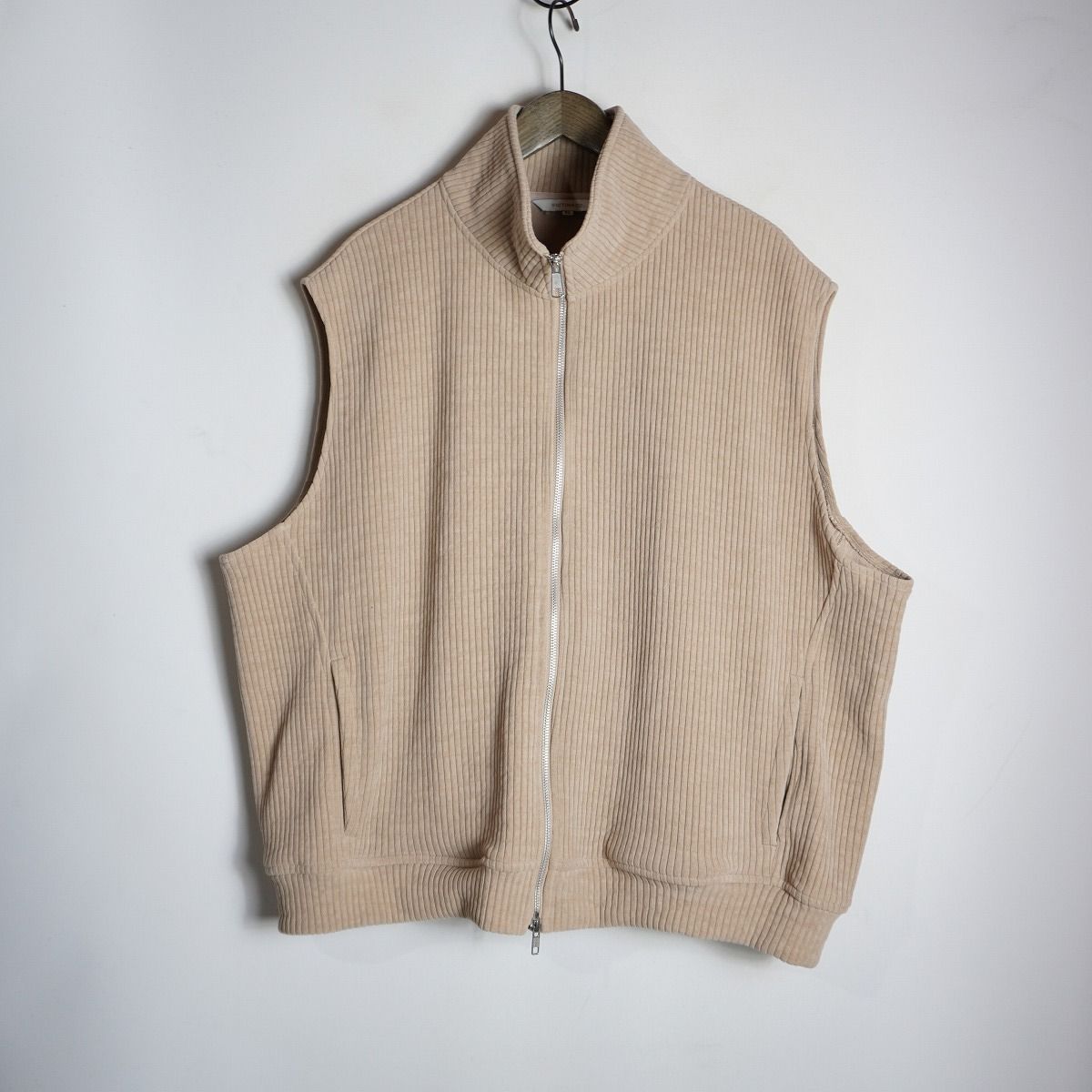 美品 23AW VICTIM ヴィクティム コーデュロイ ジップアップ モール 