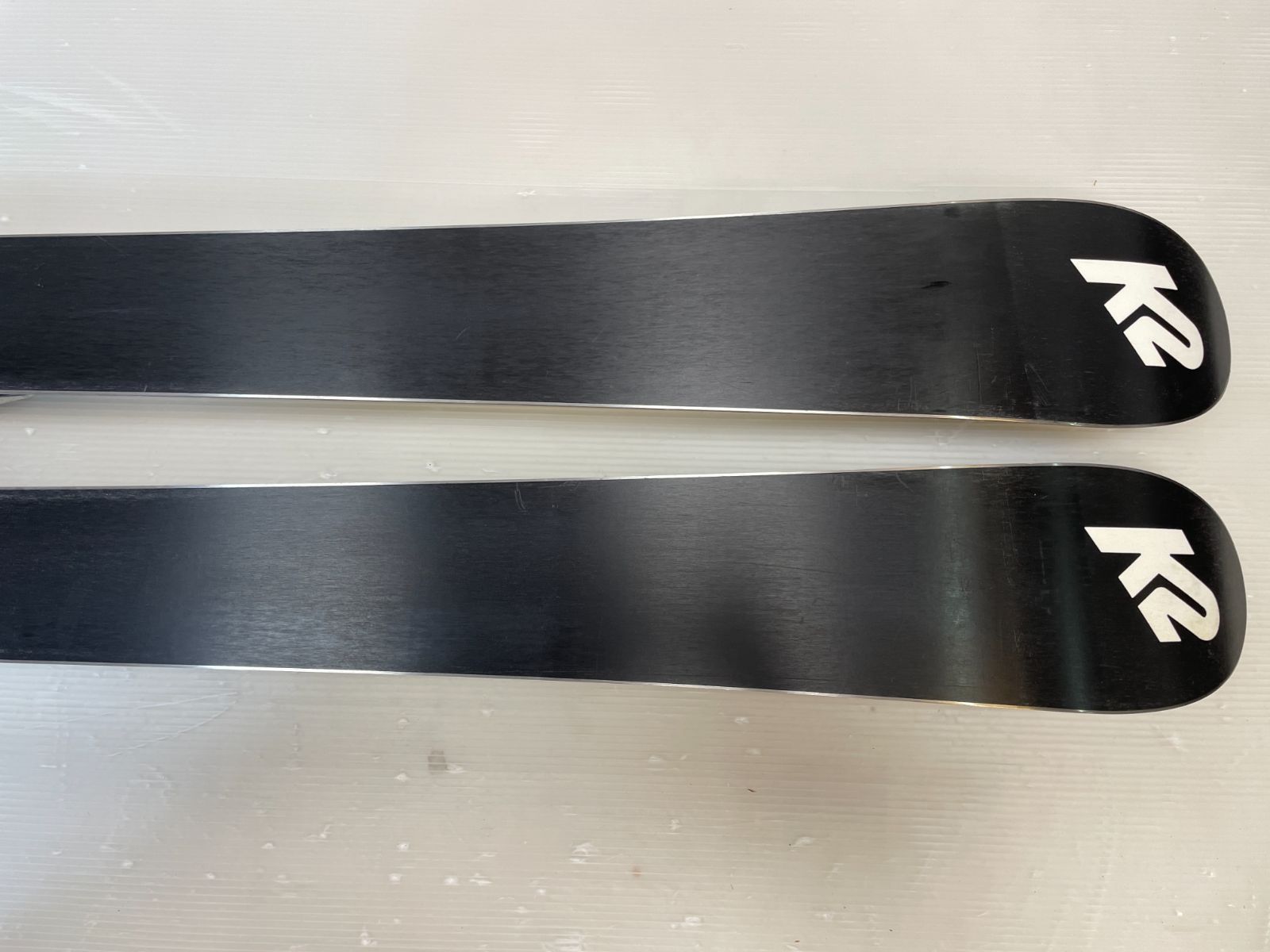 ◇ カービングスキー K2 APACHE MAVERICK 153 cm + MARKER MOD 10.0