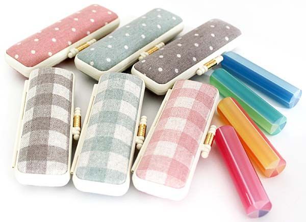 ◇印鑑 実印 銀行印 セット 13.5mm はんこセット てまり はんこ 印鑑セット ケース付き  NEWキャンバス 印鑑ケース ケース付き キャンバス チェック vs 水玉 旧字 特殊文字 作成 OK かわいい 女性 プレゼント 結婚 祝い ギフト 13.5