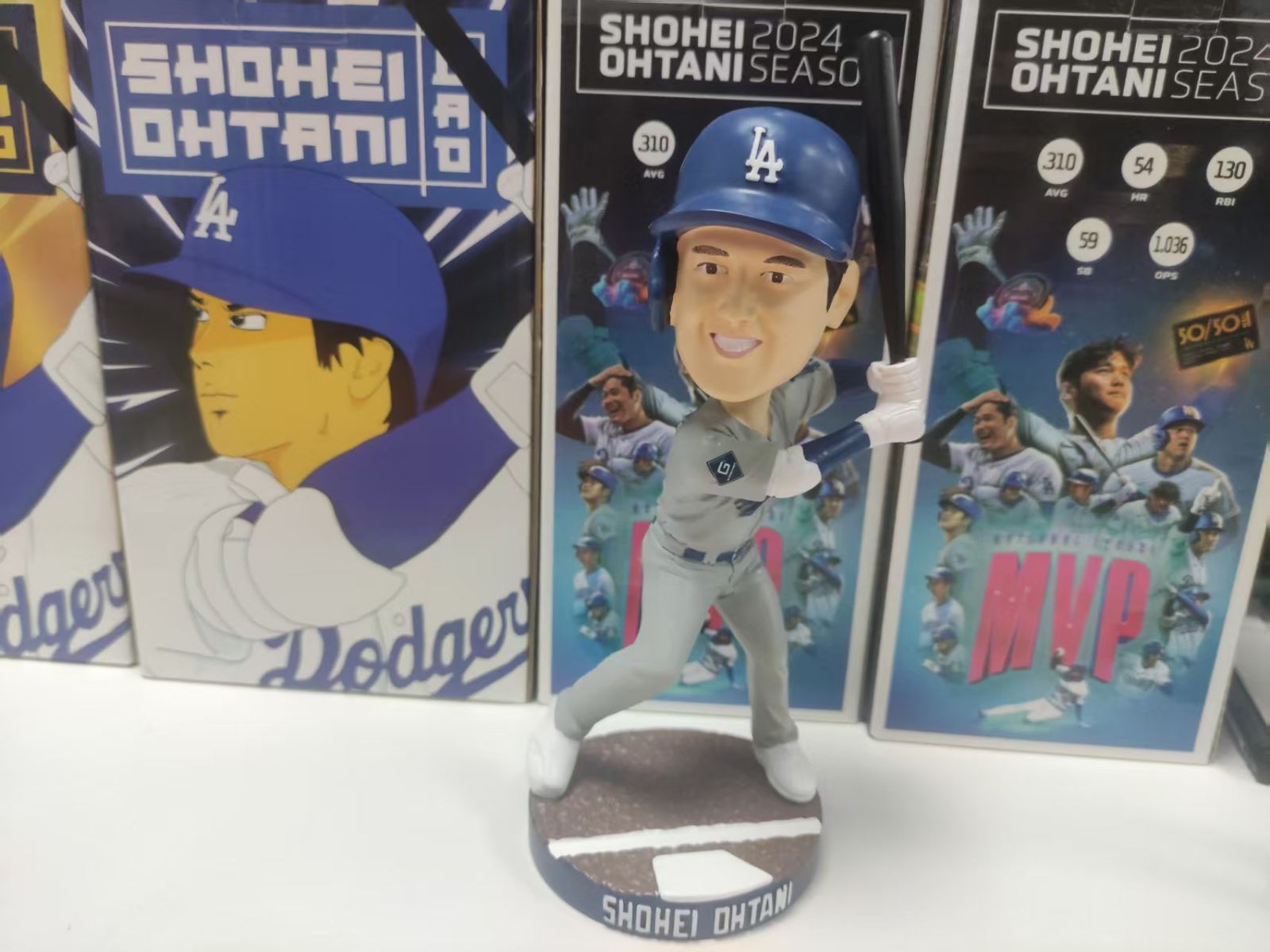 ドジャース大谷翔平ボブルヘッド 1700個限定配布 グレービジター