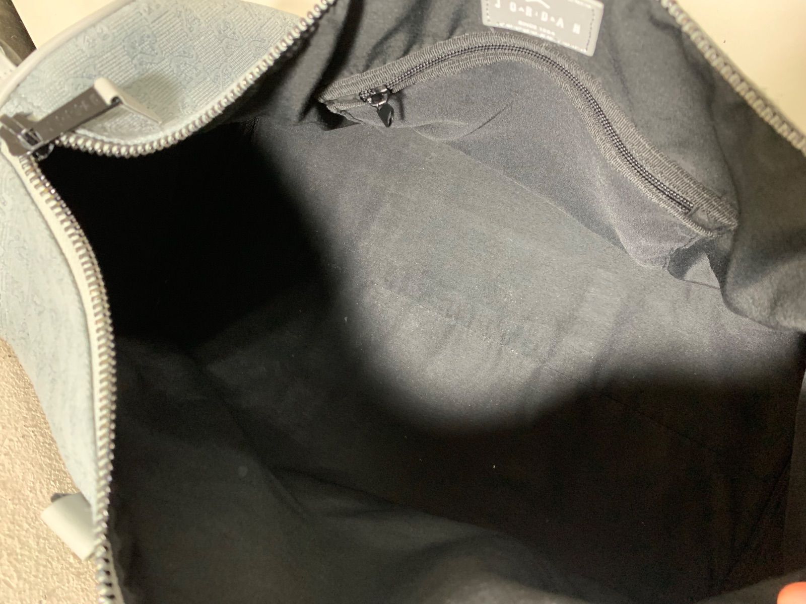 j296 Jordan ボストンバッグ グレー チェック柄 【公式通販】