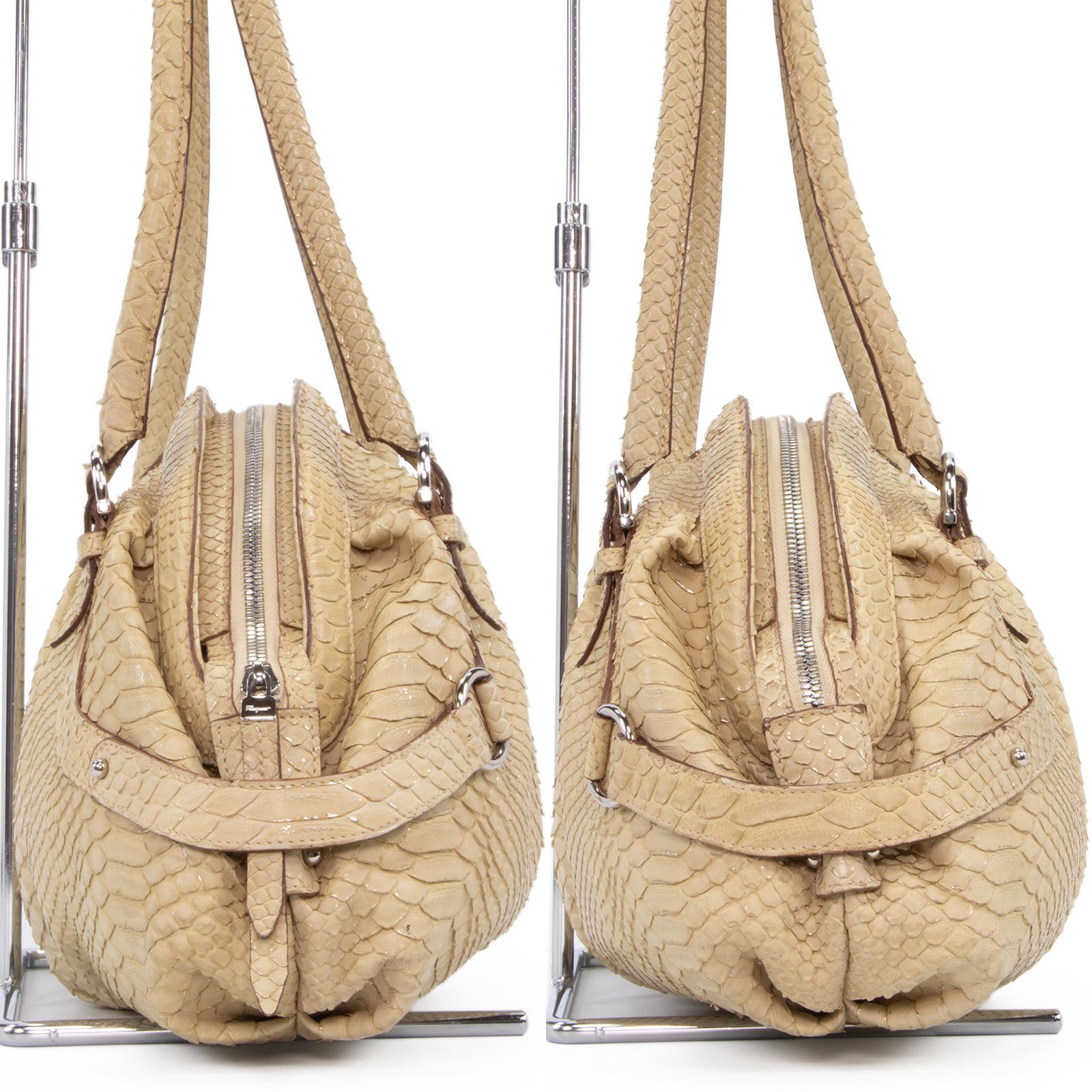 本物 送料無料 フェラガモ ハンドバッグ ショルダーバッグ レディース