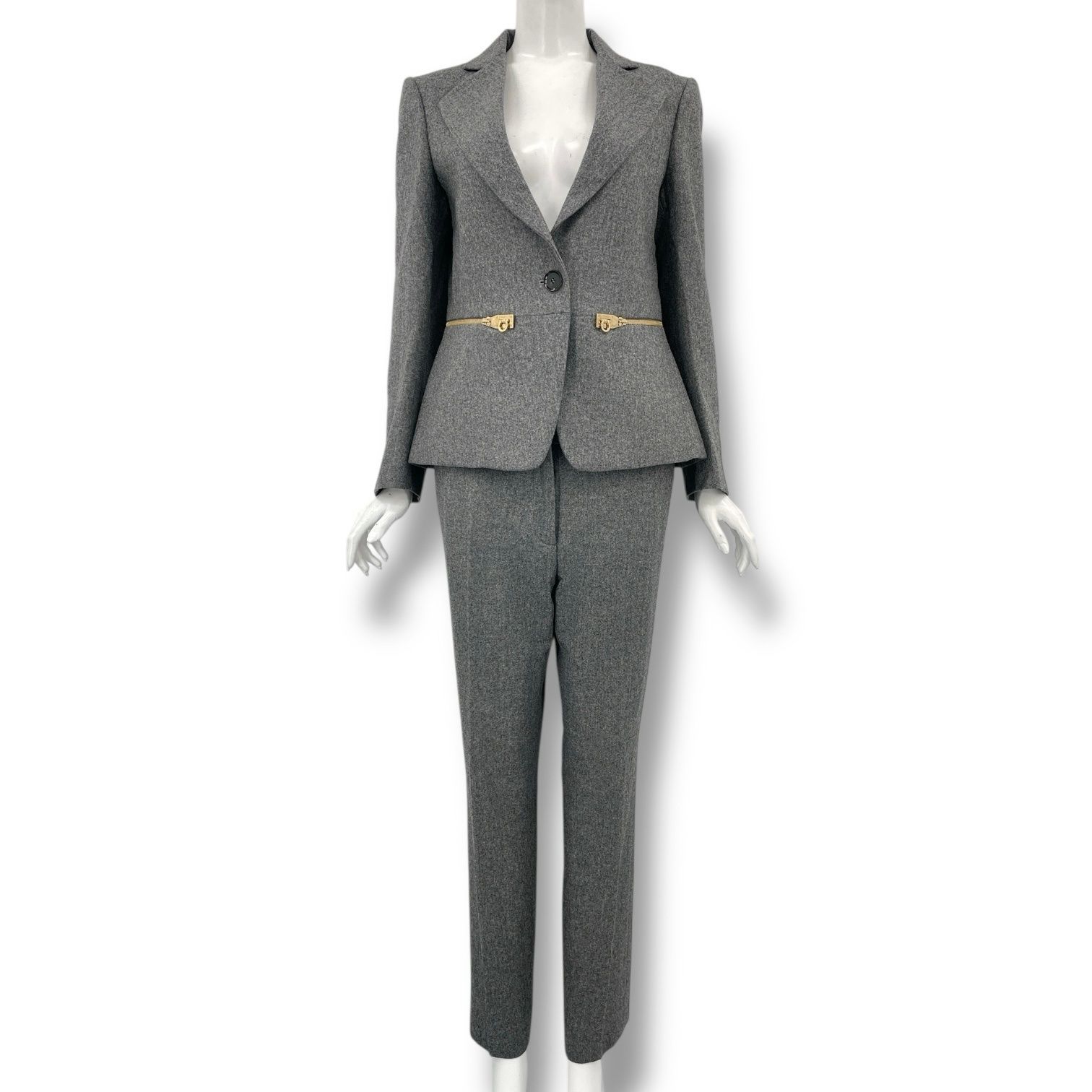 サルバトーレ フェラガモ ジャケットとパンツ 極美品 Salvatore Ferragamo サルヴァトーレ フェラガモ セットアップ