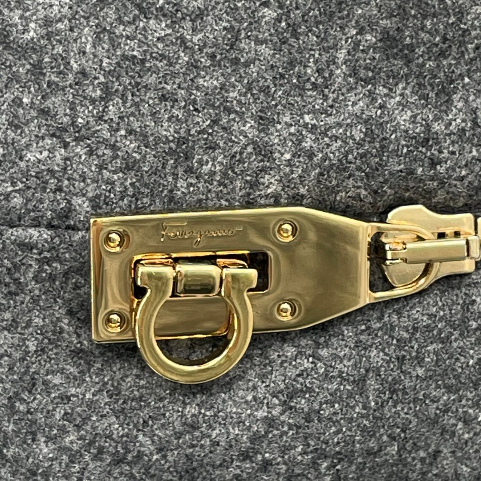 極美品 Salvatore Ferragamo サルヴァトーレ フェラガモ セットアップ