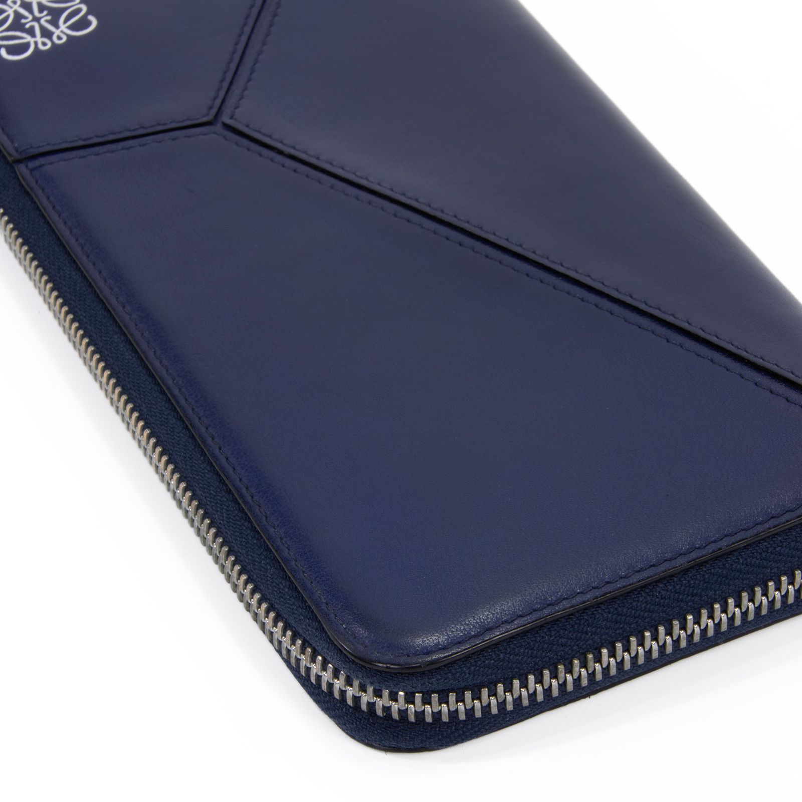 本物 送料無料 ロエベ 長財布 ラウンドファスナー メンズ レディース