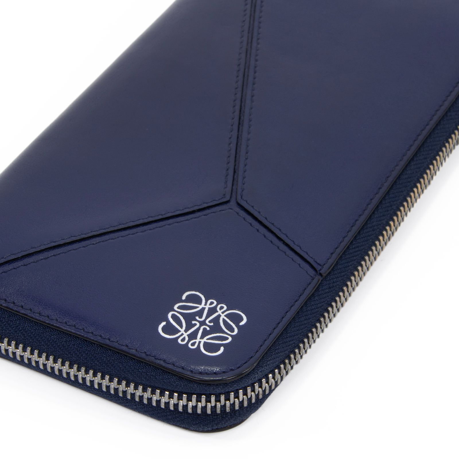 本物 送料無料 ロエベ 長財布 ラウンドファスナー メンズ レディース