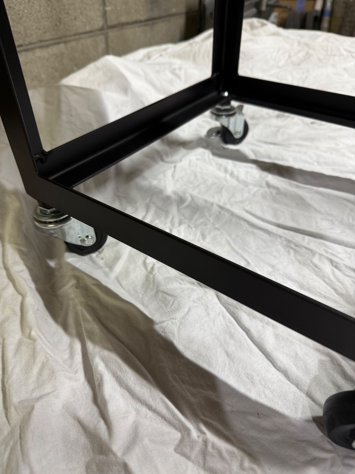 受注生産】移動式サイドテーブル付きロケットストーブ - メルカリ