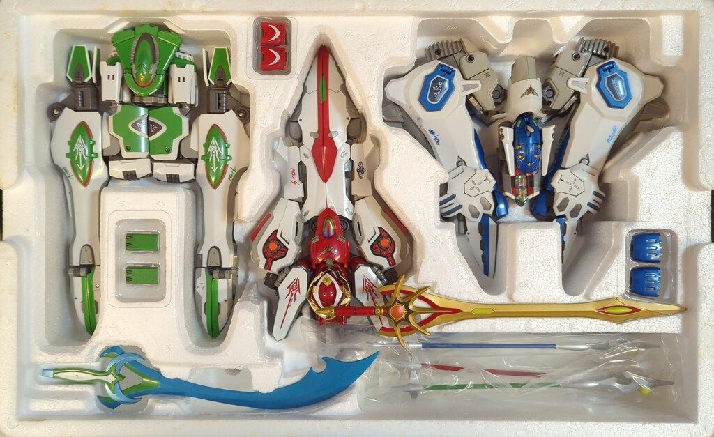 バンダイ DX超合金 創聖合体アクエリオン(旧パッケージ) - メルカリ