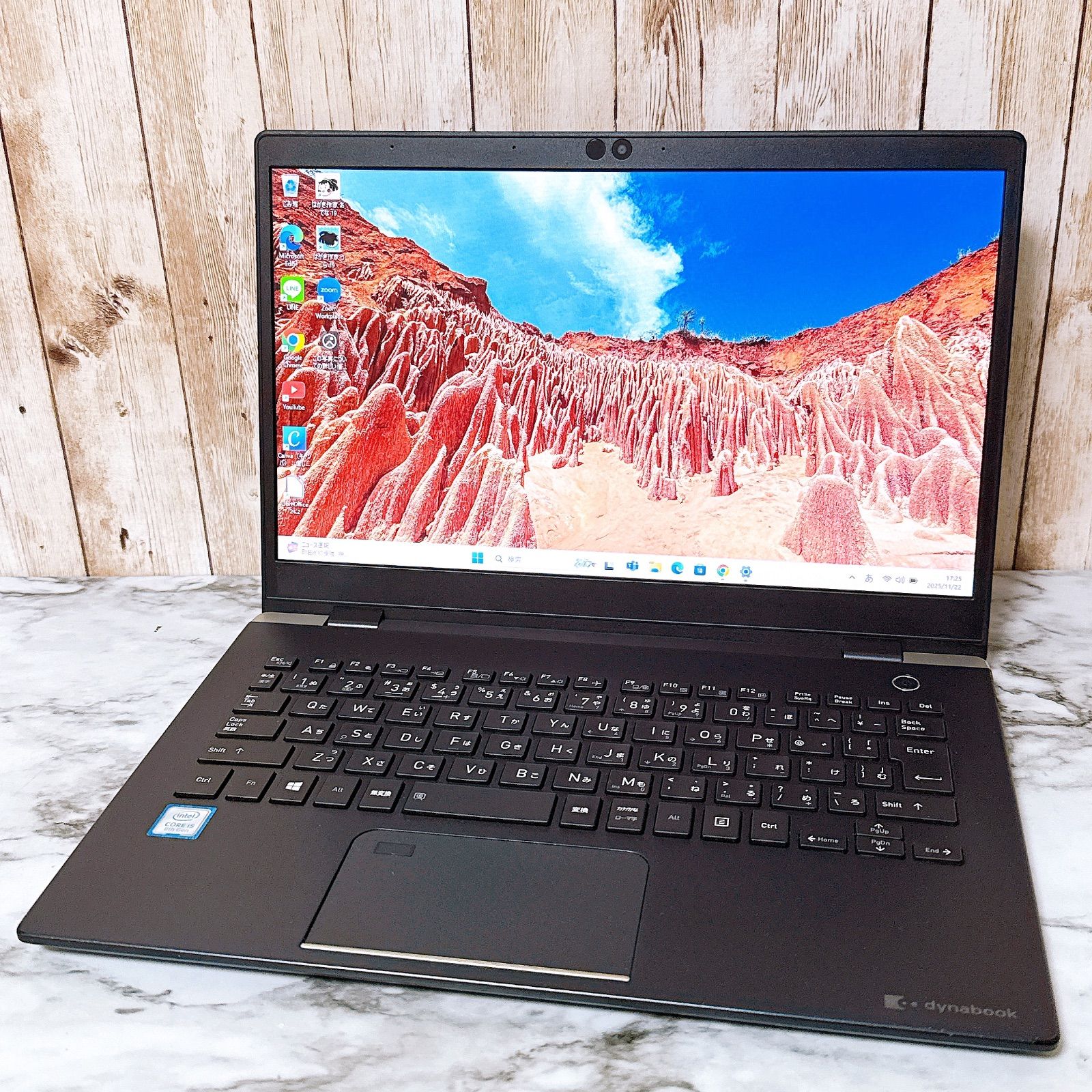 美品✨ダイナブック 高性能i5＆メモリ8GB/爆速SSD✨カメラ 軽量パソコン