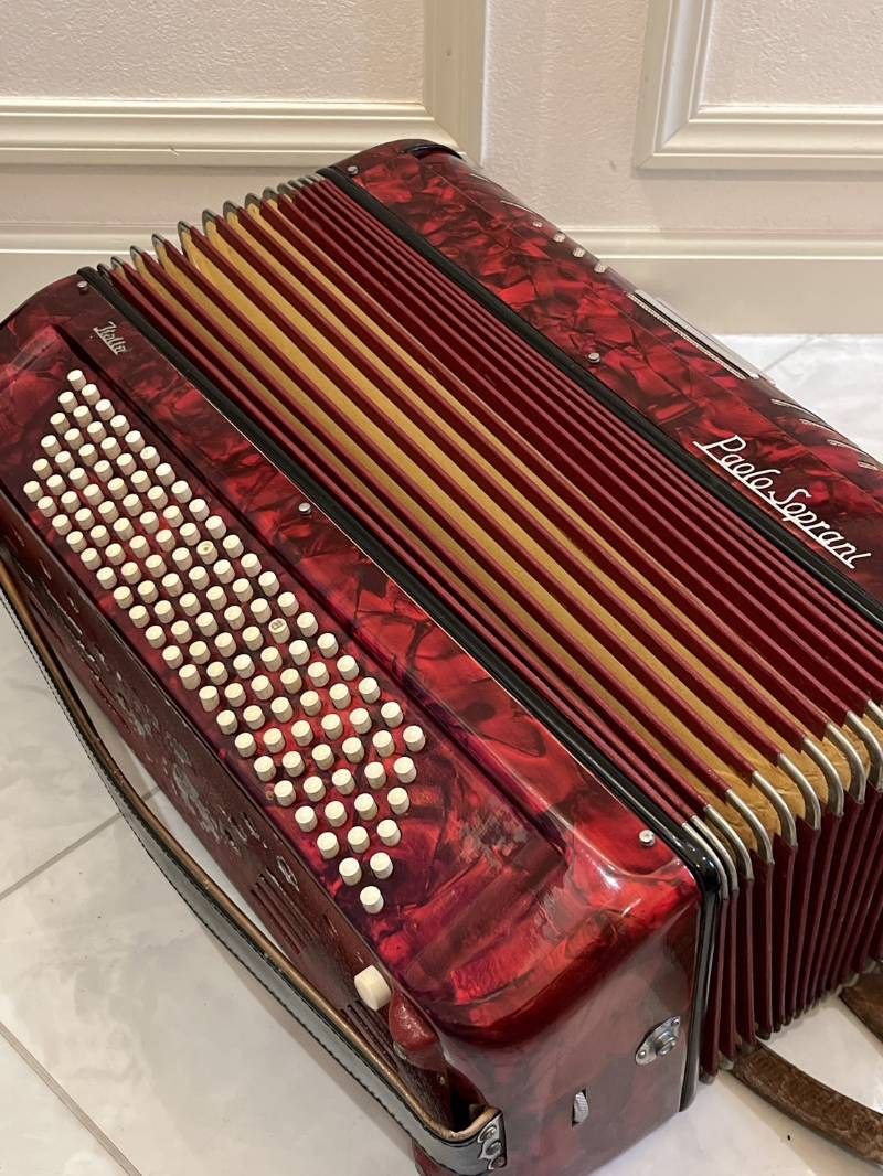 Paolo Soprani アコーディオン 41鍵 イタリア製 パオロ 赤色 ケース付