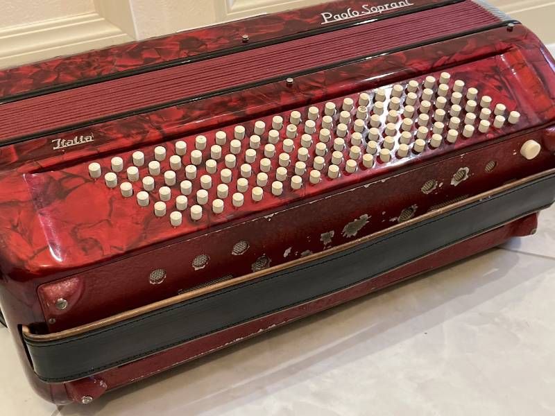 Soprani アコーディオン Soprani アコーディオン