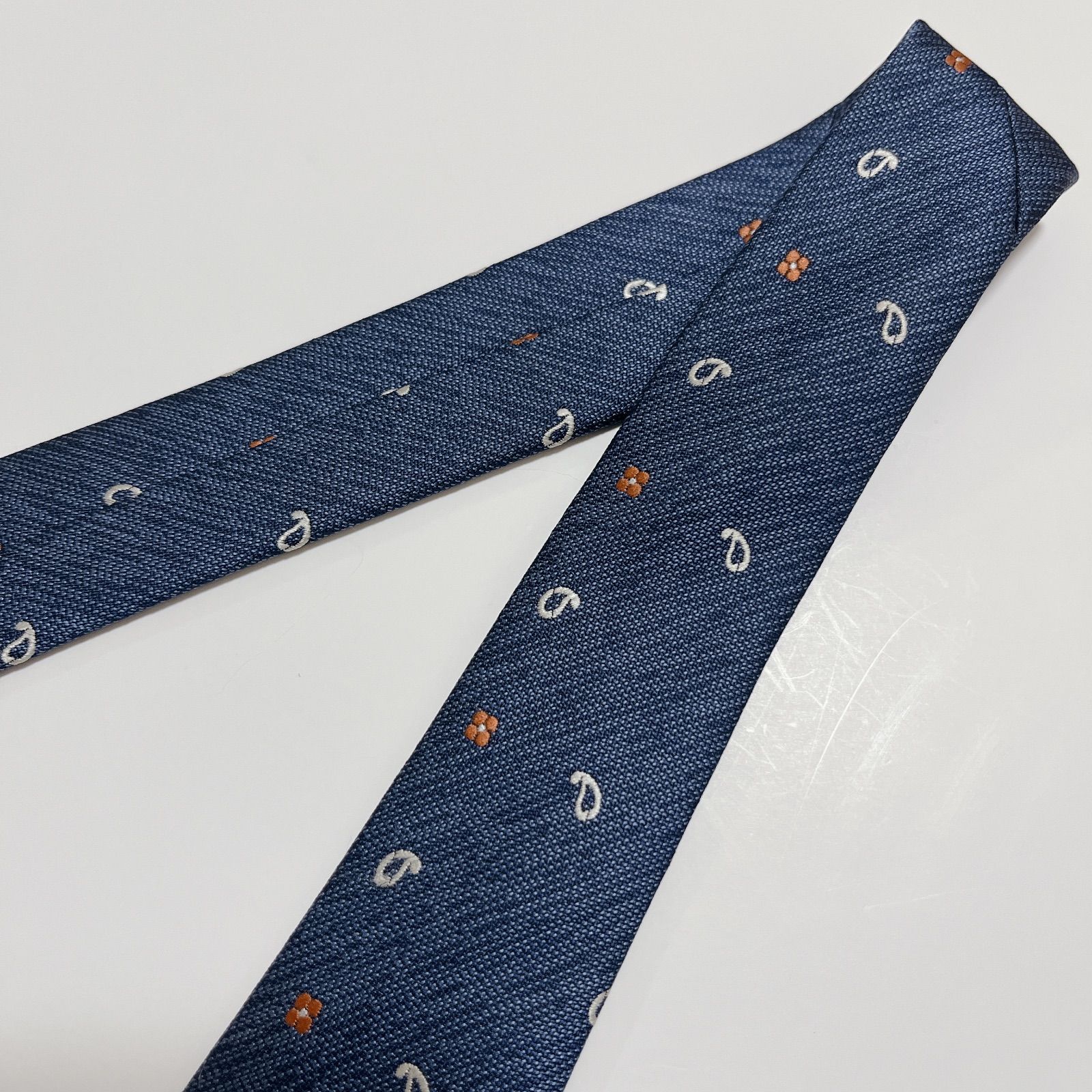 美品 エルメネジルドゼニア ネクタイ ハイブランド ペイズリー柄 光沢