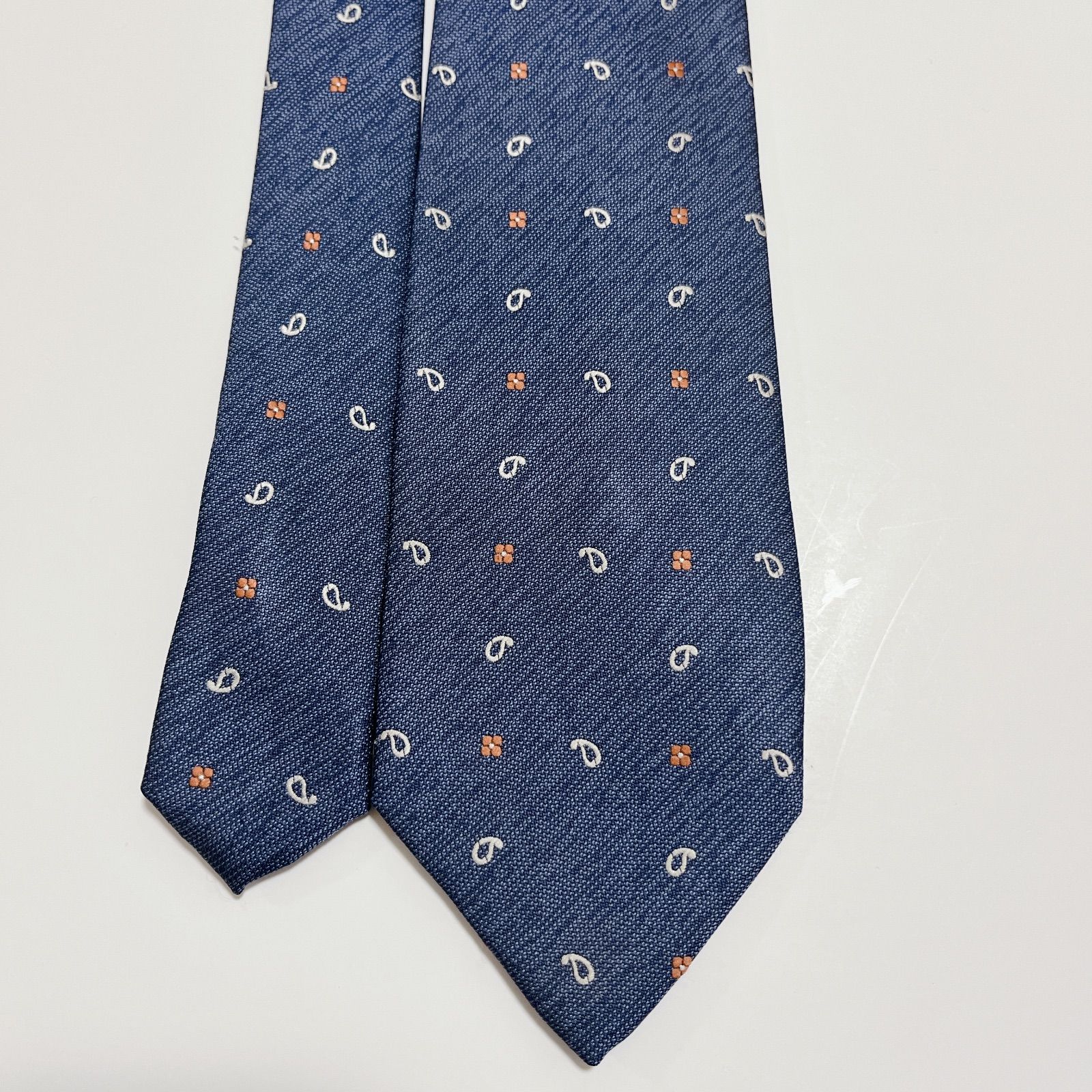 美品 エルメネジルドゼニア ネクタイ ハイブランド ペイズリー柄 光沢