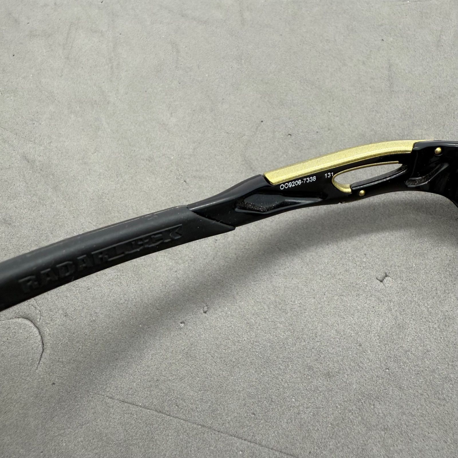 Oakley サングラス ★009206-7338★日本限定モデル★希少！ 9206-7338-top.jpg