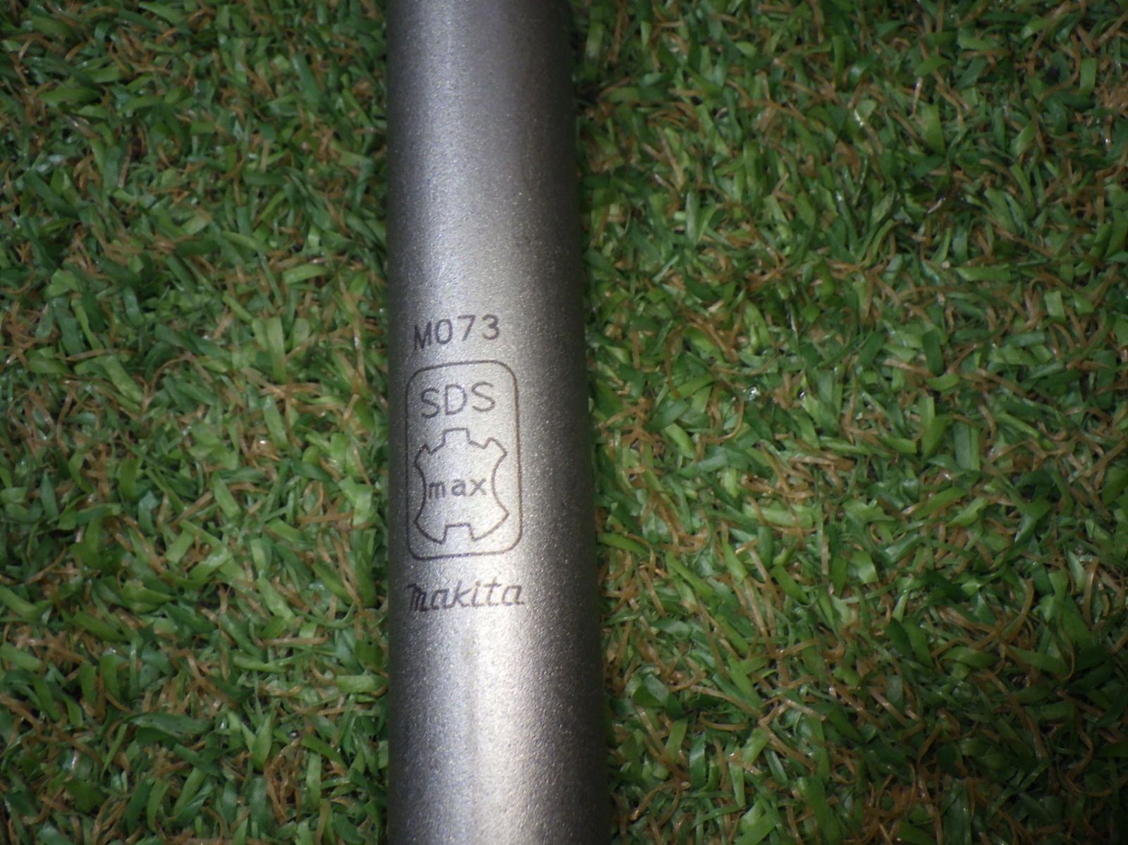 工具 マキタ(makita) ブルポイント(ハツリ、破砕用) 280mm SDSマックス