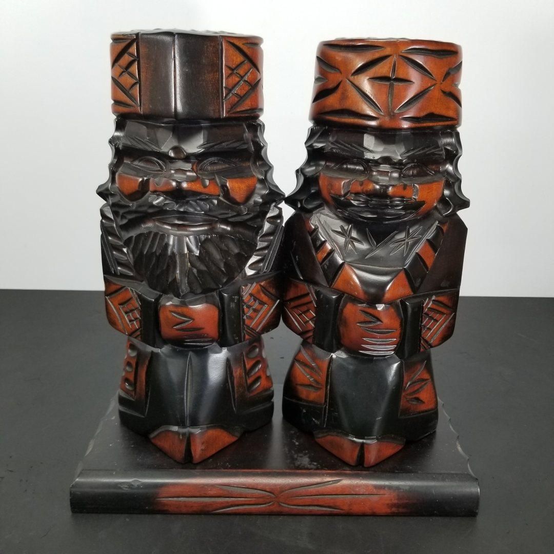 アイヌ木彫り ニポポ人形 台座付 置物 A6305A08 - メルカリ