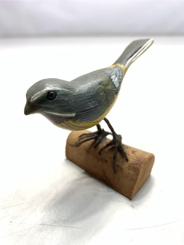 希少 キセキレイ バードカービング 野鳥彫刻 木彫りの野鳥 置物