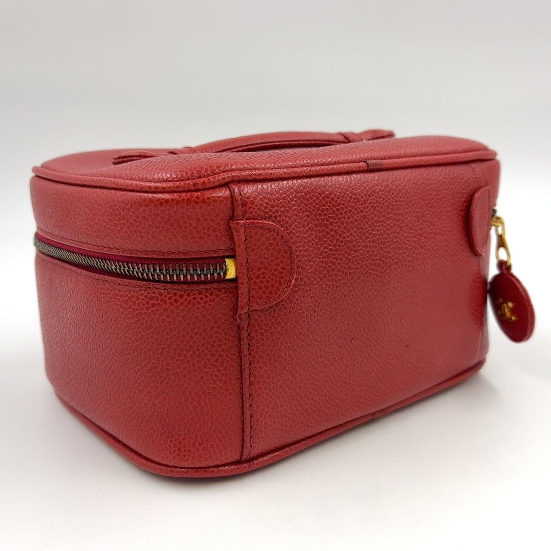 CHANEL ココマーク バニティポーチ シリアル番号3番台 キャビアスキン