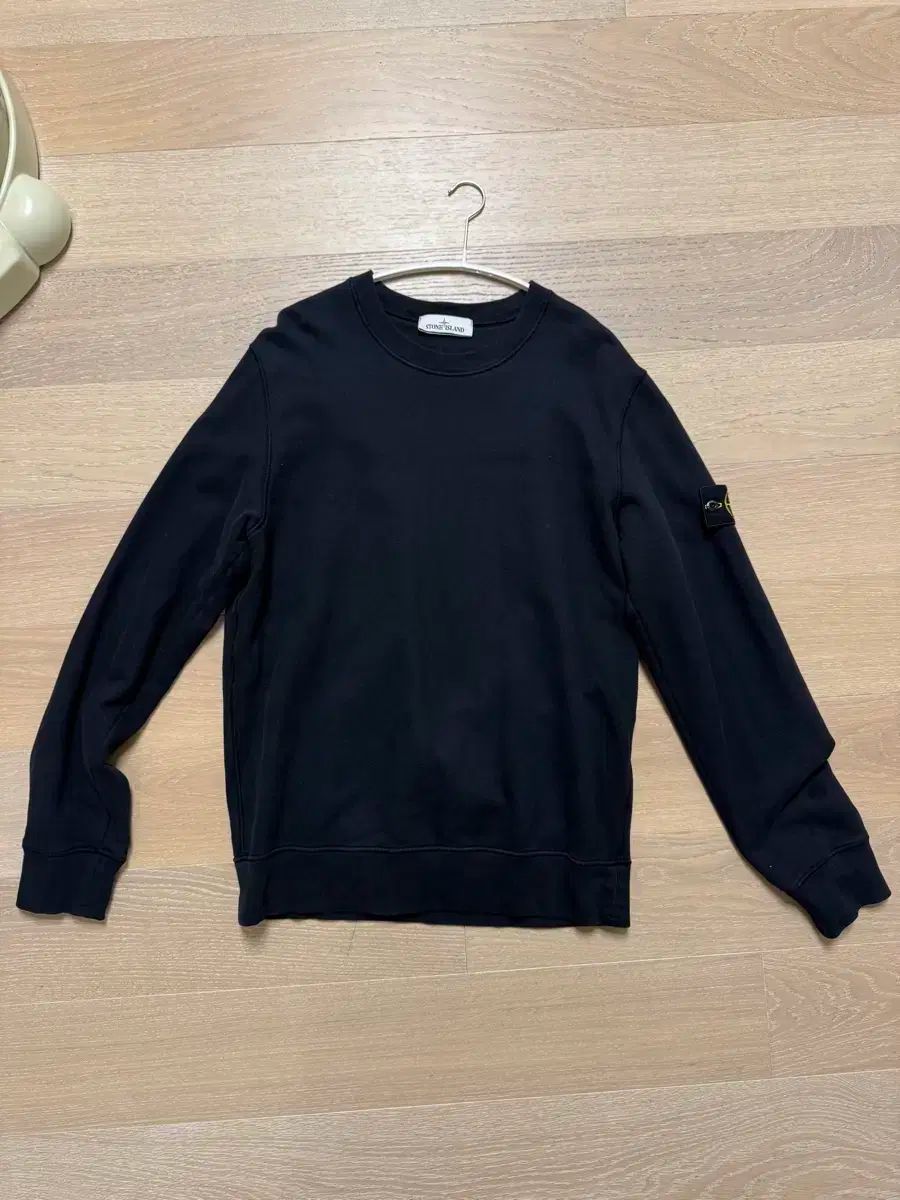 ストーンアイランド スウェット ブラック L サイズ