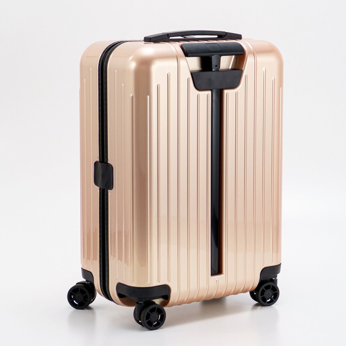 美品 RIMOWA リモワ Essential Lite エッセンシャルライト Cabin
