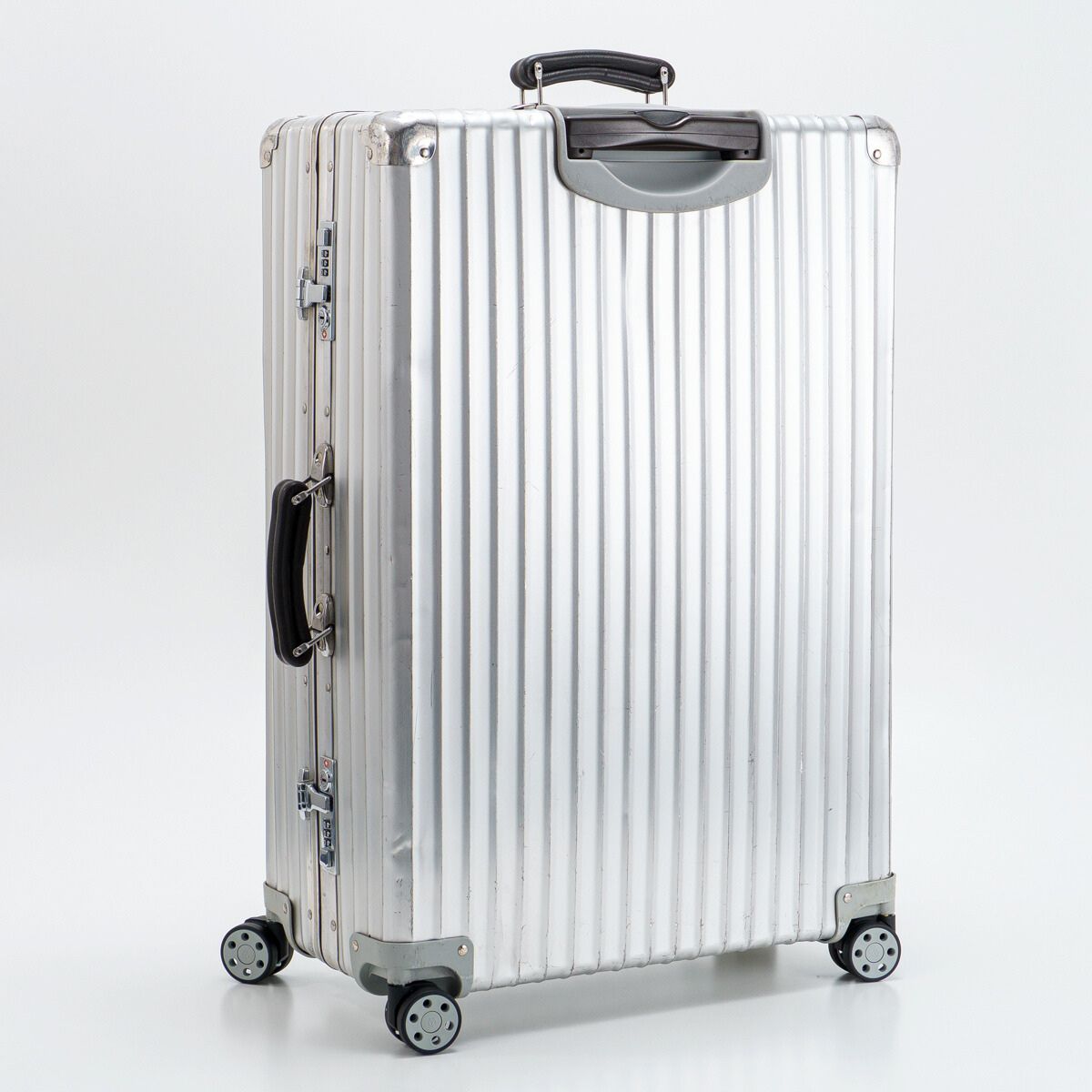 【希少】RIMOWA クラシックフライト アルミニウム 76L 4輪　リモワ RIMOWA リモワ CLASSIC FLIGHT クラシックフライト 76L 4輪 TSAロック