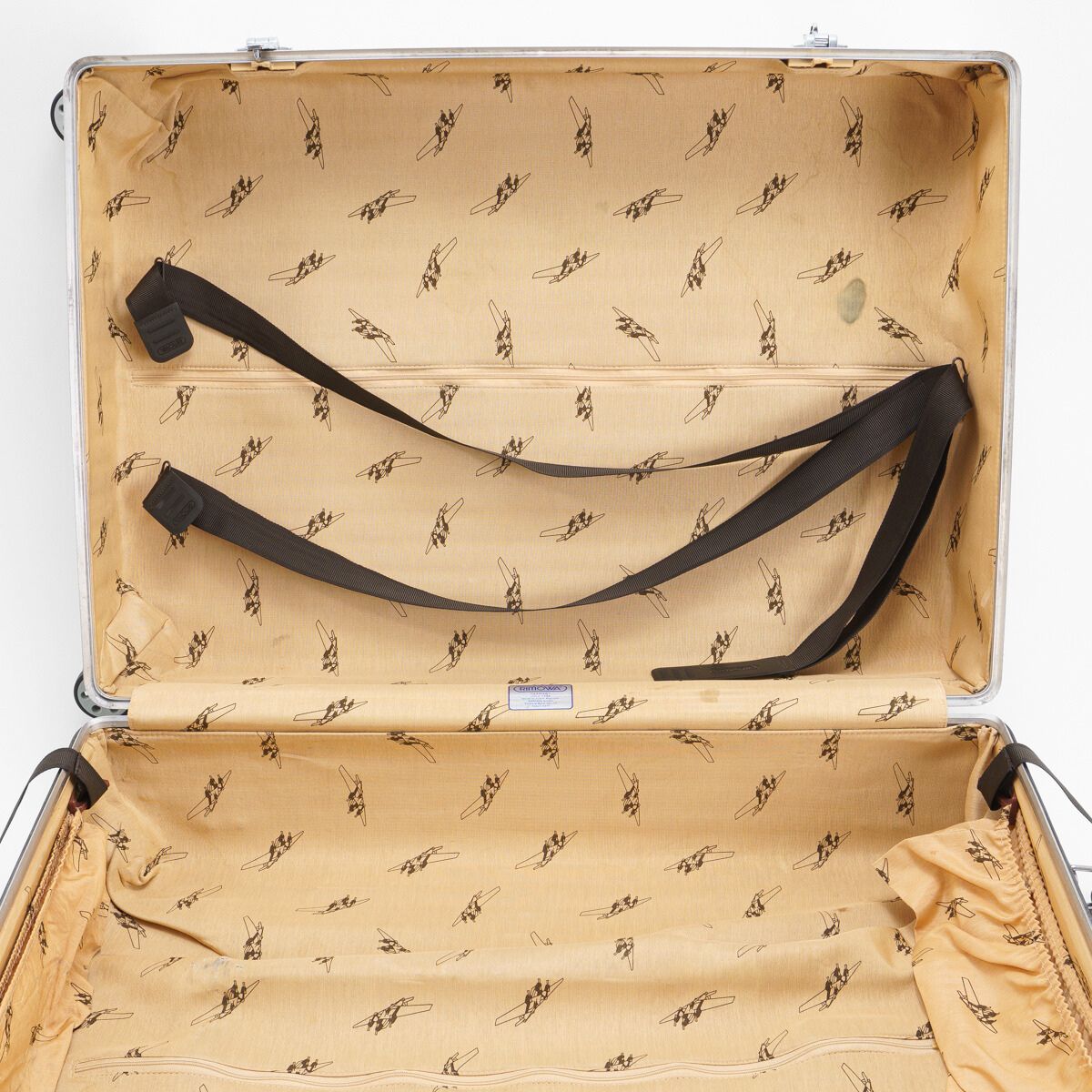 RIMOWA リモワ CLASSIC FLIGHT クラシックフライト 76L 4輪 TSAロック