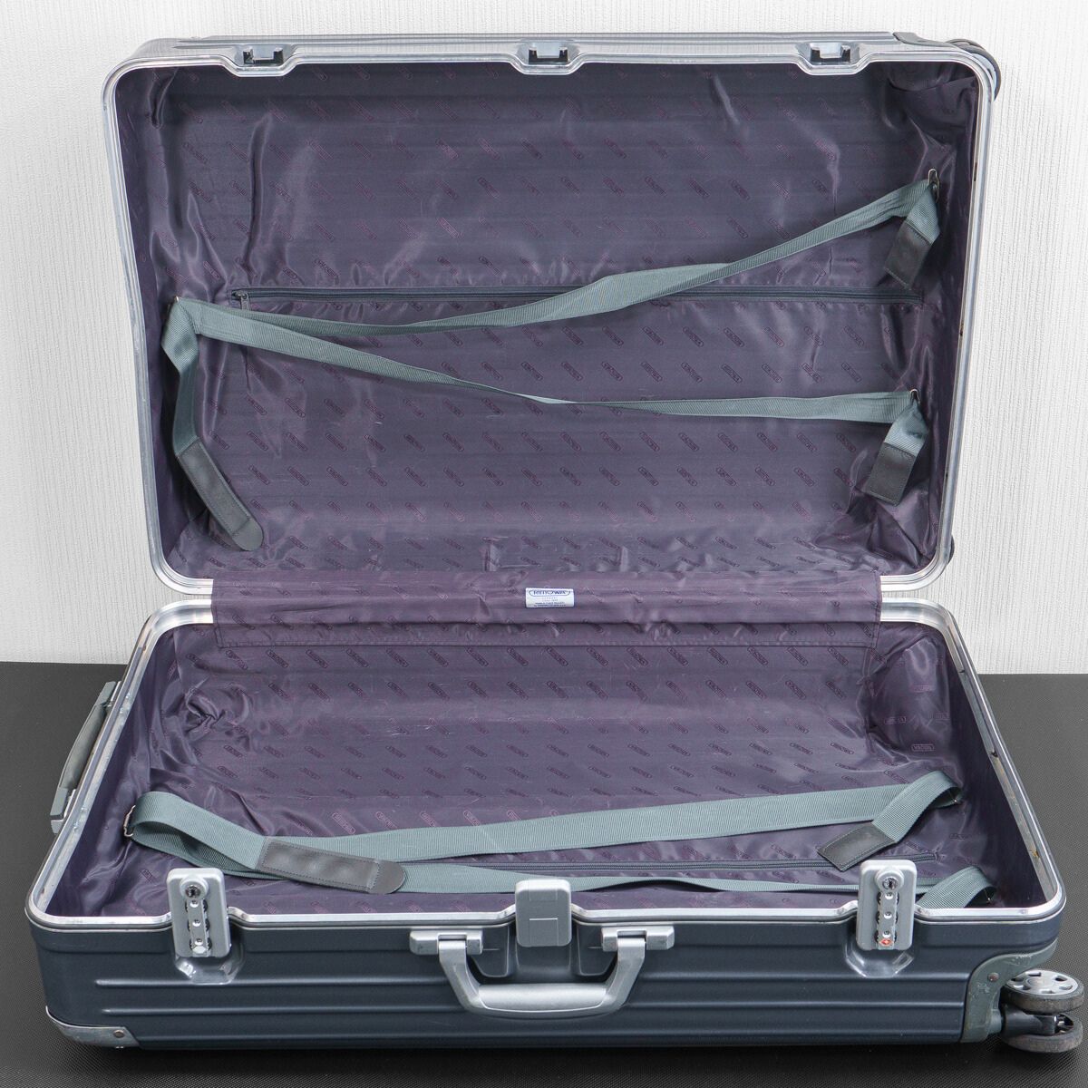 RIMOWA リモワ LIMBO リンボ 95L 4輪 TSAロック XL トランク