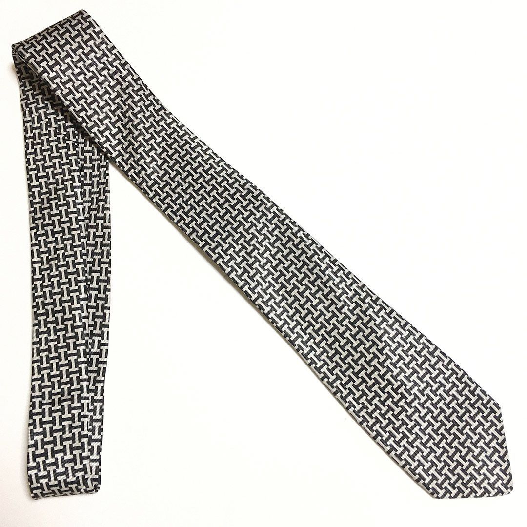 未使用級 エルメス HERMES ネクタイ シルク100% ブラック / シルバー