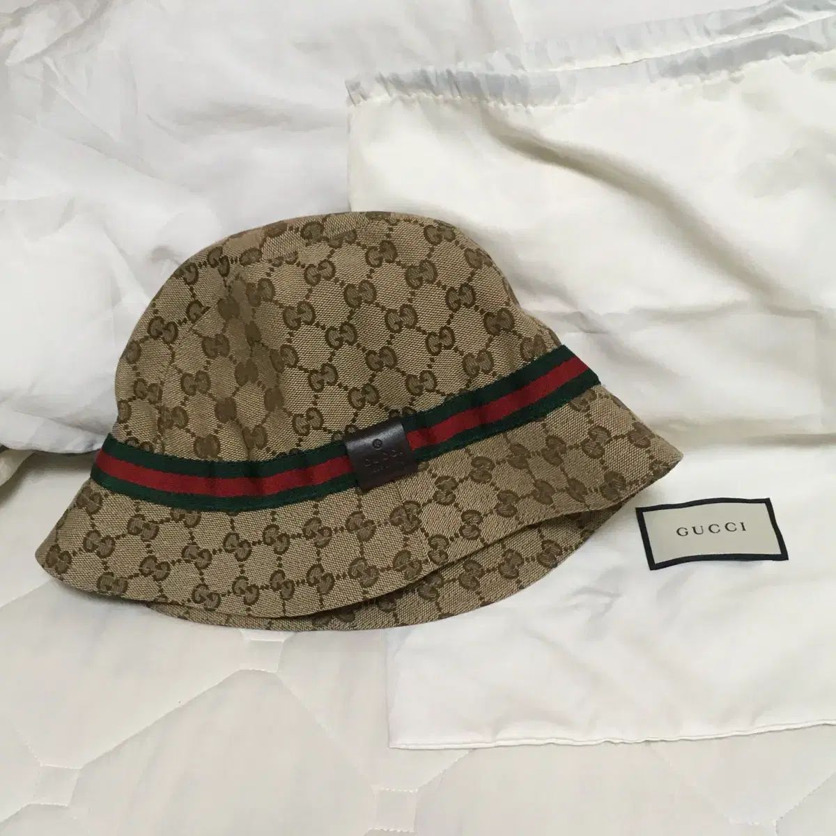 グッチ バケットハット 百貨店購入 Mサイズ - メルカリ