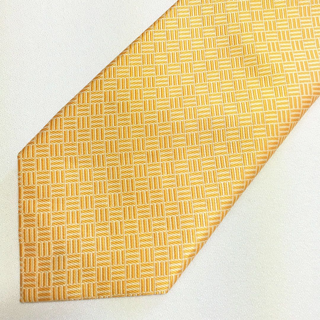 未使用級 エルメス HERMES ネクタイ シルク100% オレンジ 総柄 2511