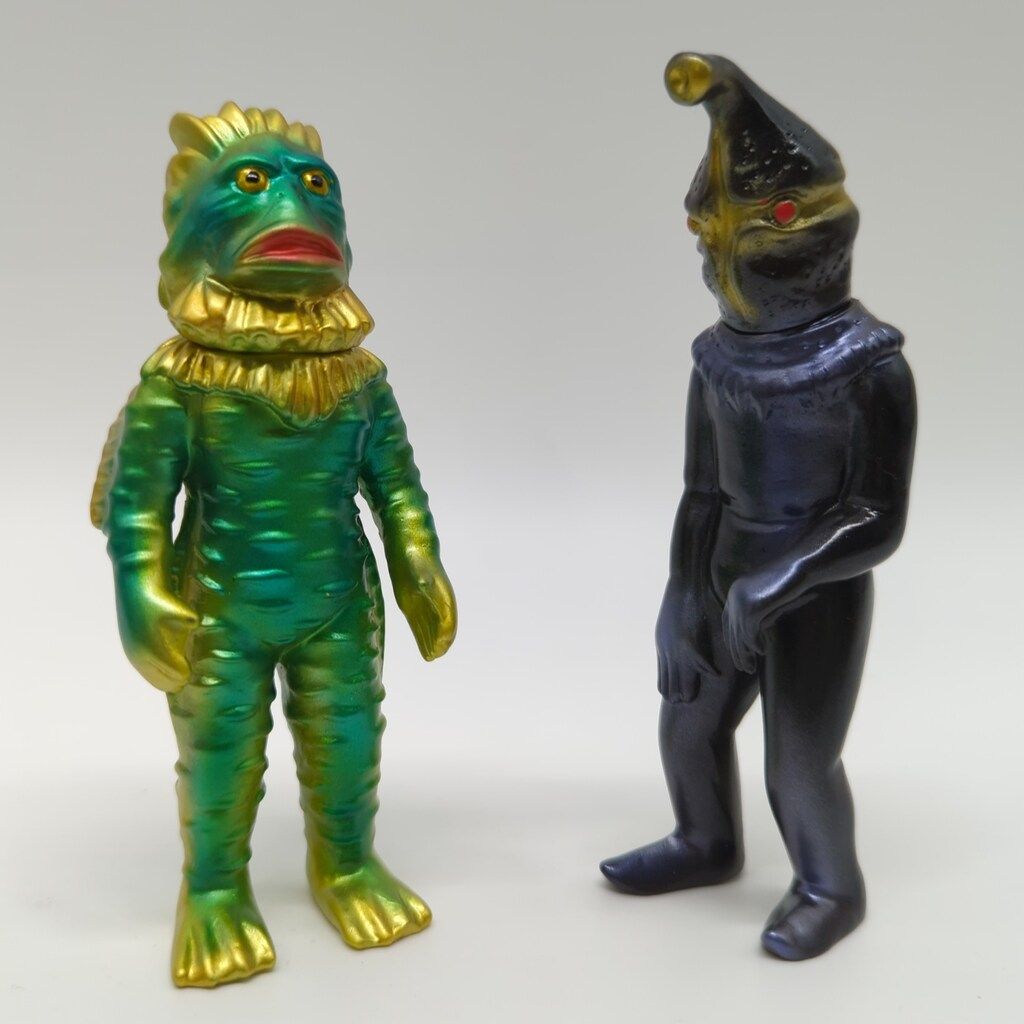 シンビンプロモーション U.S.TOYS ケムール人 &ラゴン SHINBIN PROMOTION×US TOYS ケムール人＆ラゴン Ver.2 - メルカリ