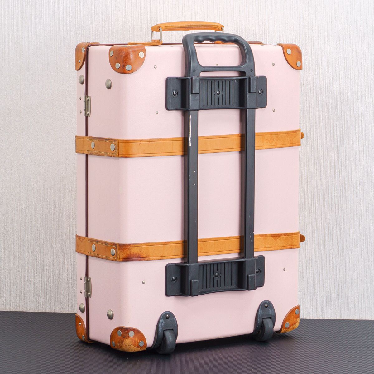 GLOBE-TROTTER グローブトロッター ANASTASIA アナスタシア リバティ