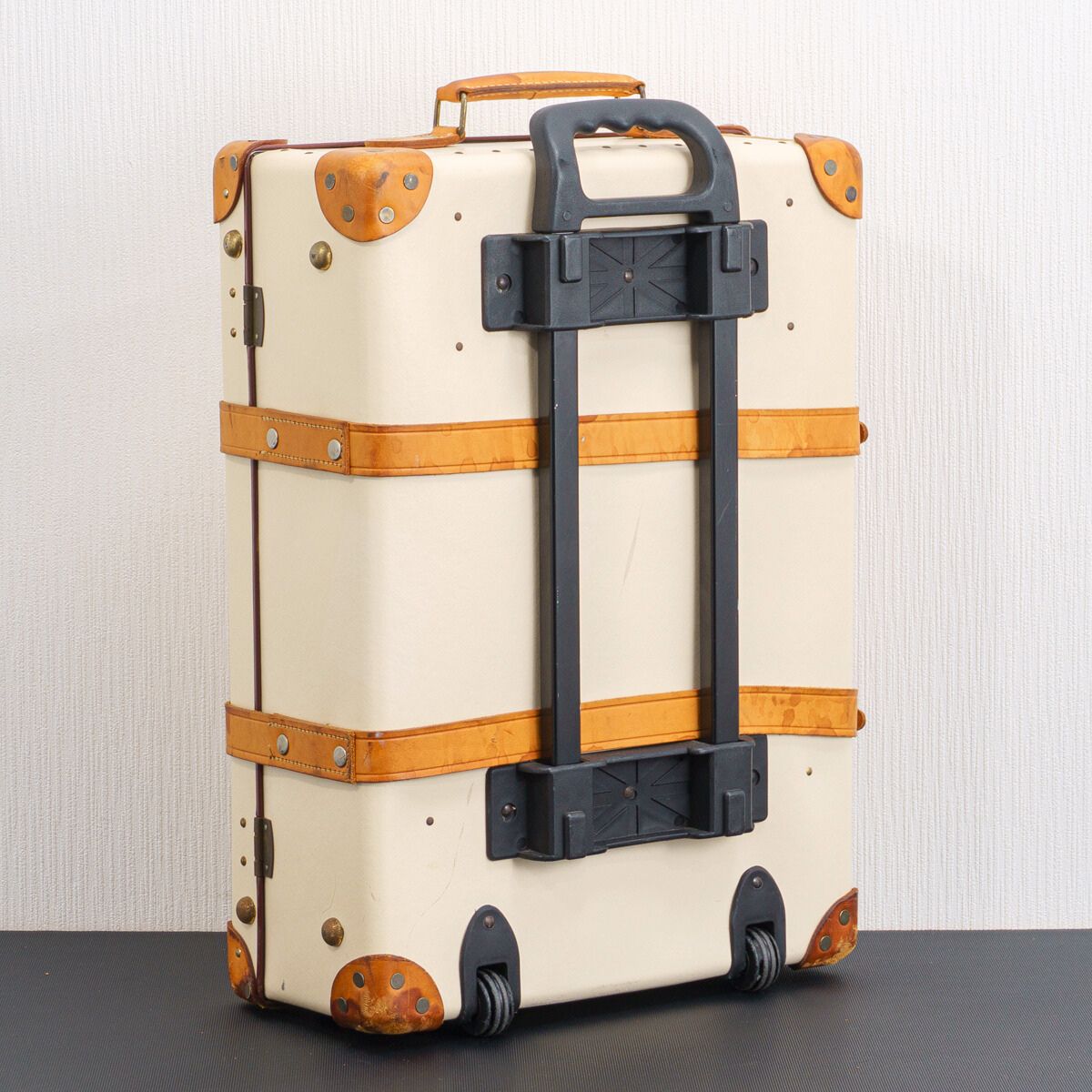 GLOBE-TROTTER グローブトロッター SAFARI サファリ キャリーオン 21