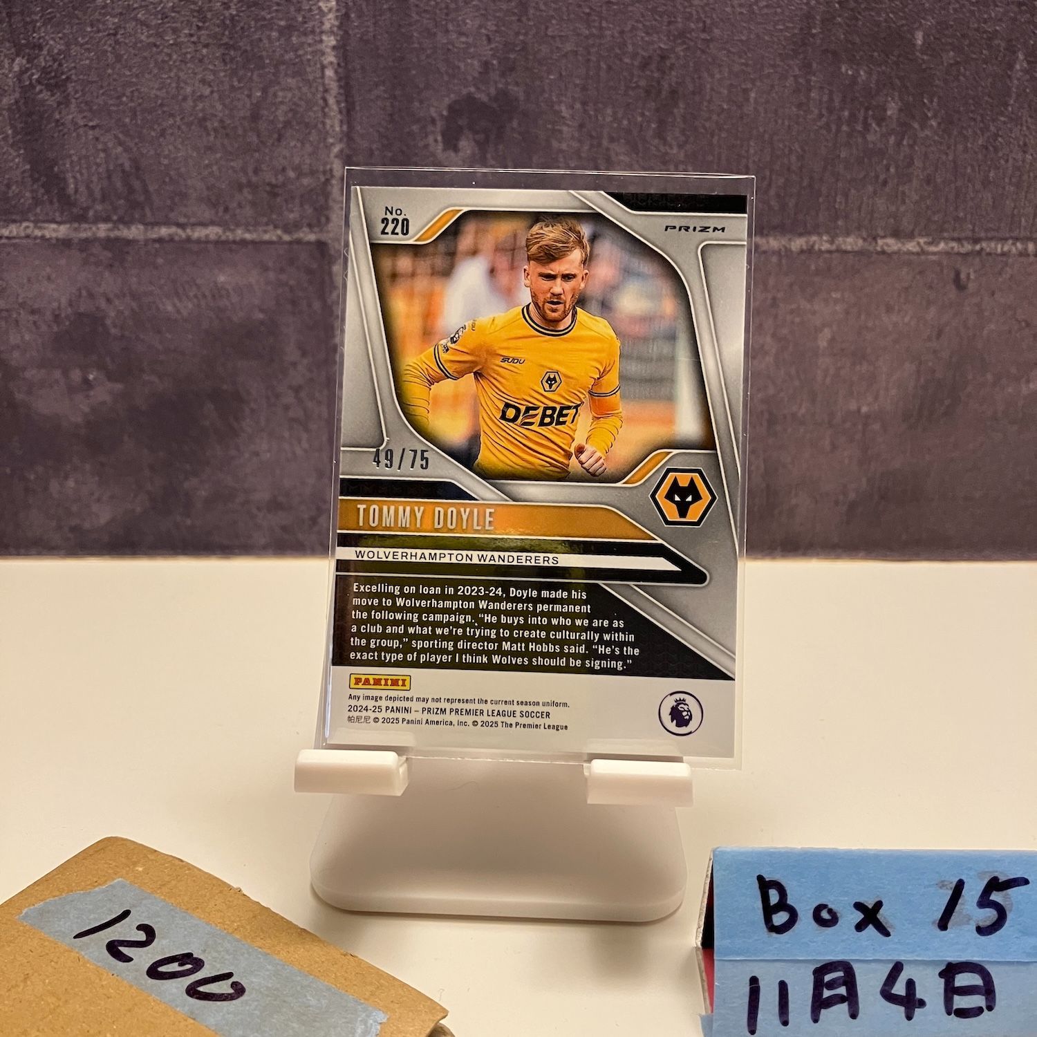 2024 Panini Tommy Doyle 49/75 Wolverhampton Wanderers Blue Cracked