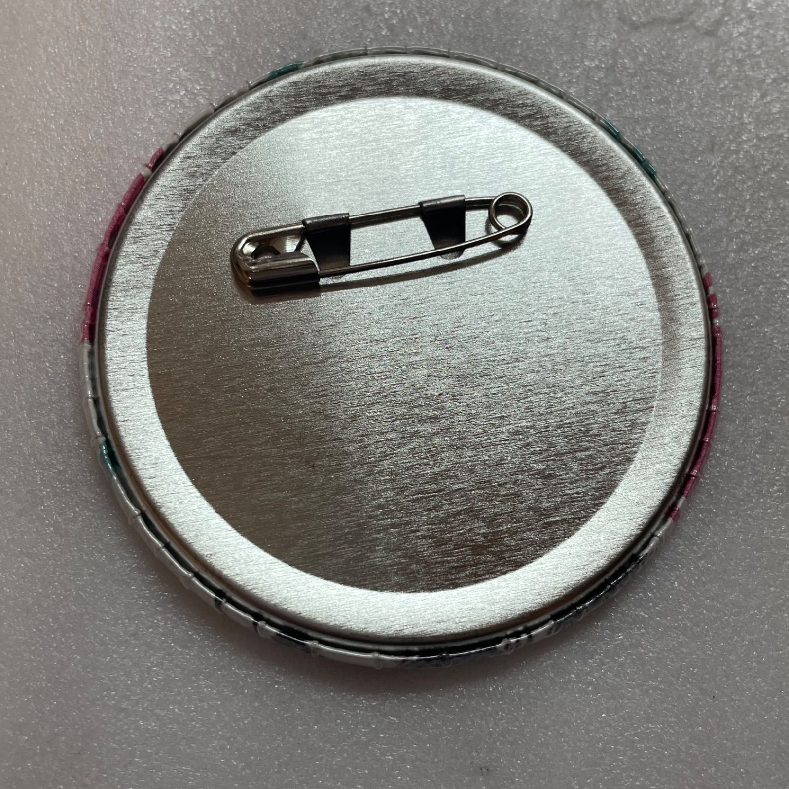 高瀬梨緒 オンゲキ 缶バッジ グラフアートデザイン B5 - メルカリ