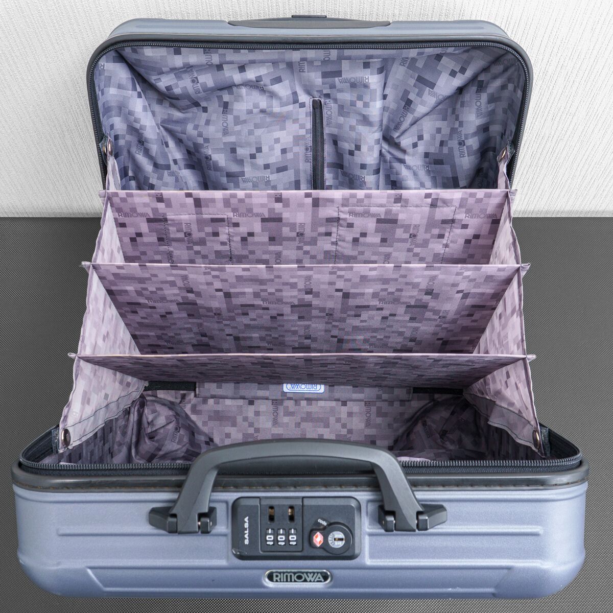 美品 RIMOWA リモワ SALSA サルサ 27L 機内持ち込み 4輪 ビジネス