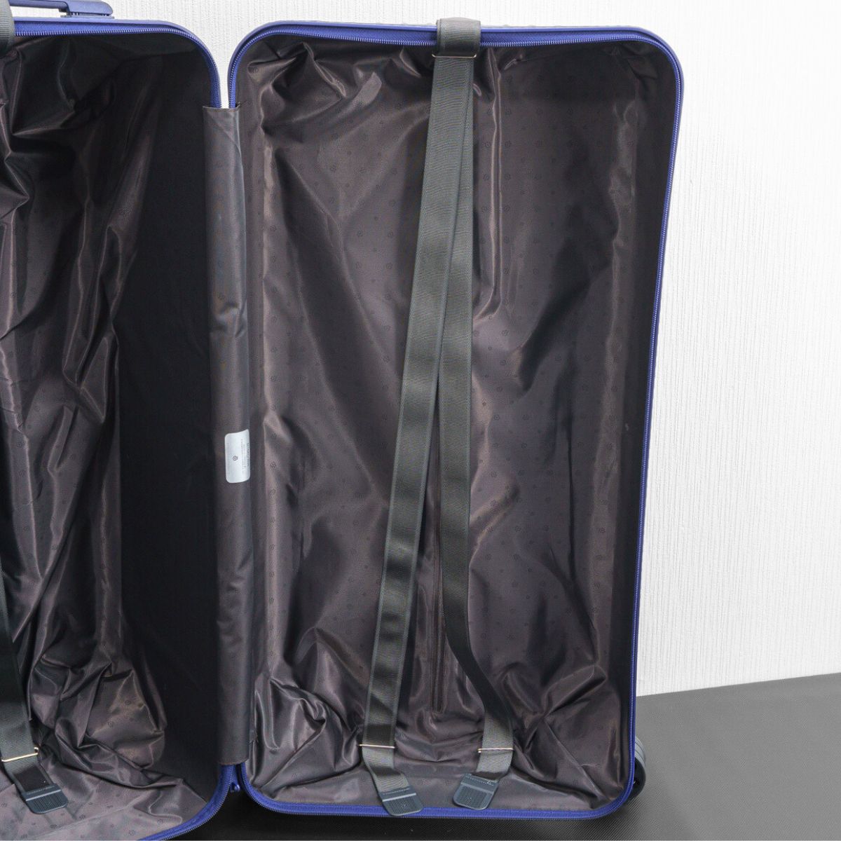 RIMOWA リモワ Essential Trunk Plus エッセンシャル トランクプラス