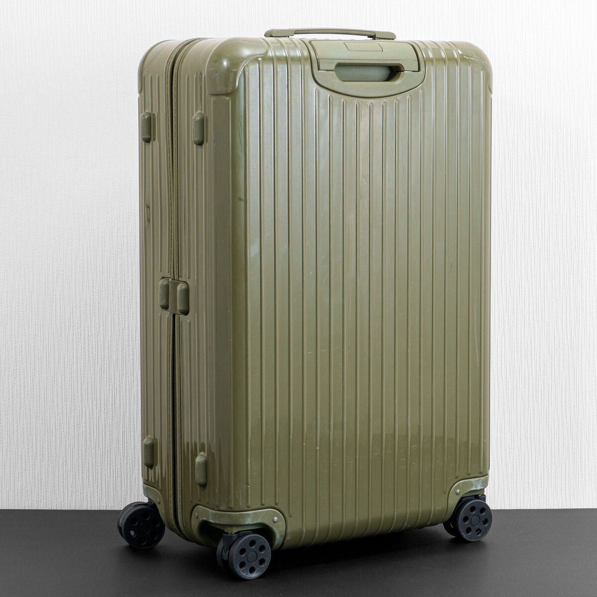 RIMOWA リモワ Essential Check-IN L エッセンシャル チェックインL